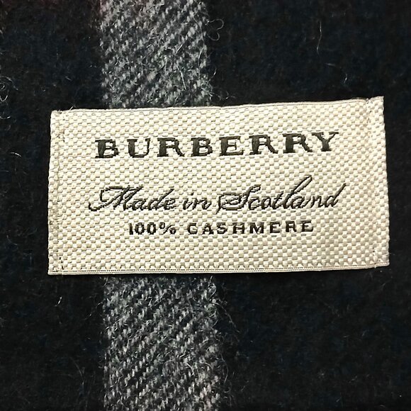 Burberry Ladies Vintage Black Red White Luxury Large Plaid Print Scarf Scarves - Picture 5 of 5